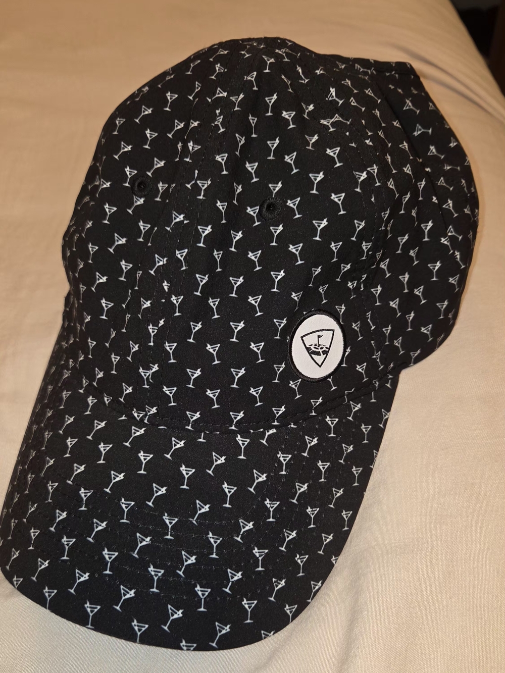 Callaway by Ponyflo Women's Hightail Golf Hat Black Martini Glass Print